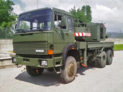 truck-industria-gru-isoli-m-180-6x6-cippatore