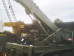 truck industria gru-Isoli-M180-6x6-cippatore