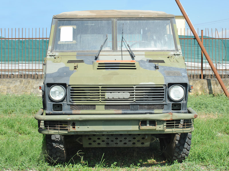 veicolo WWM 90 40E13 da restaurare