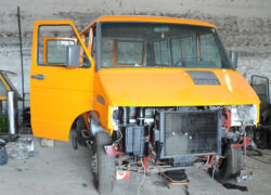 Iveco Turbo Daily 4x4 rimontaggio componenti mezzo