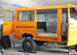 Iveco Turbo Daily 4x4 rimontaggio componenti mezzo