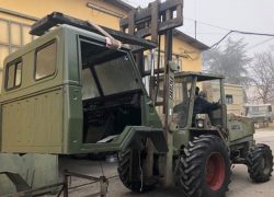 29 Iveco WM90 montaggio cabina
