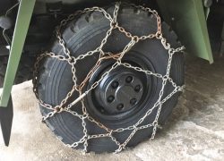 80 Iveco WM90 prova montaggio catene