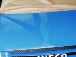 Iveco Daily lucidatura cofano